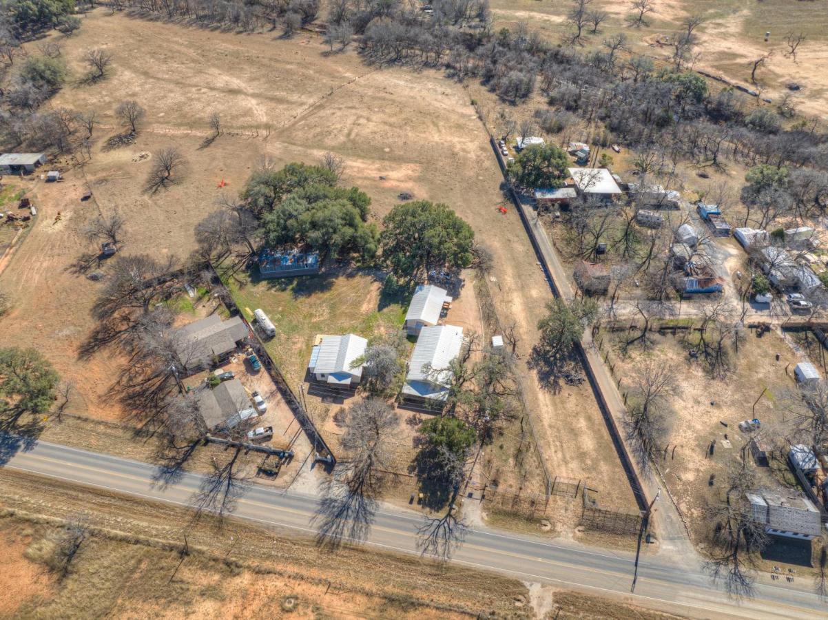 Olive St Ranch With Hottub-Grill And Party Barn Villa Fredericksburg Exterior photo